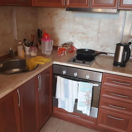 Zlatna Dyuna דירה נסבר